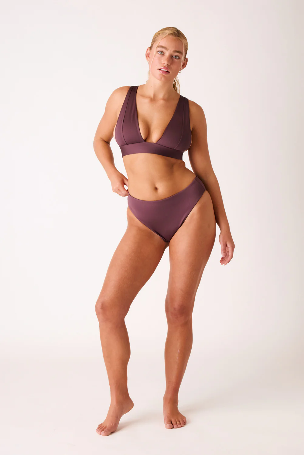 The High-Leg Scrunch Bottom - Fig - Image 3