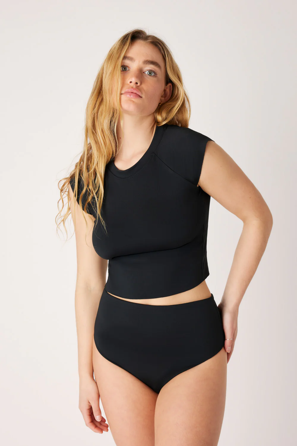 The Short Sleeve Surf Top - Matte Black