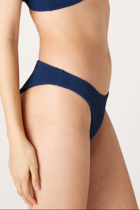 The Sleek Scrunch Bottoms - Soft Navy Ripple - Image 4