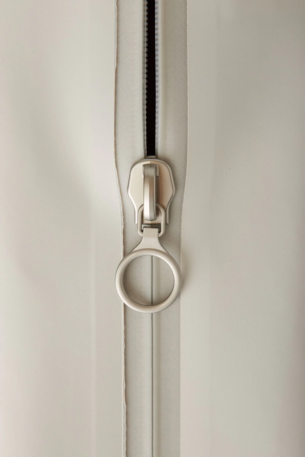 The Covae Waterproof Tote - Moonstone - Image 9